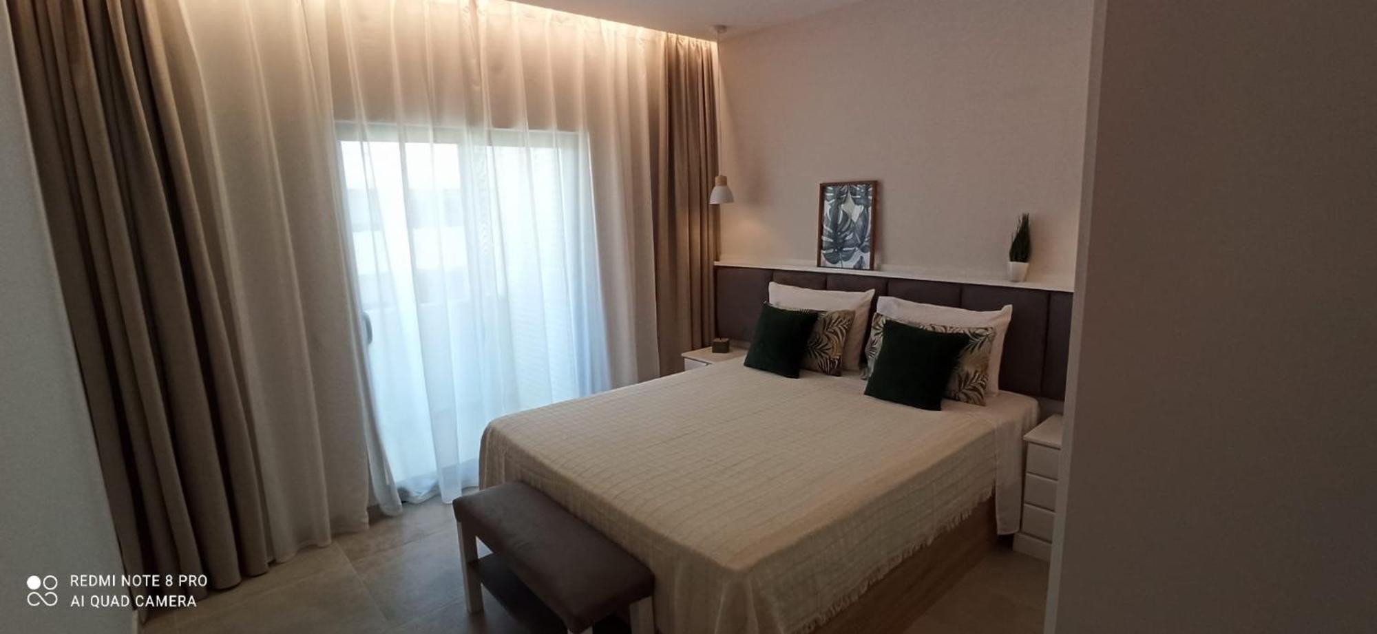 Lagos Fly & Sea View Apartment Eksteriør bilde